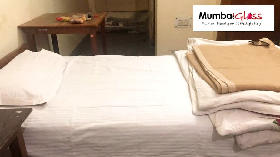 Dayanand Ashram room, Dayanand Ashram Rishikesh room